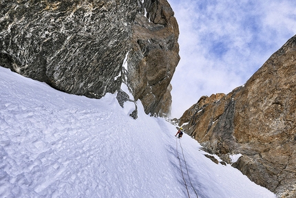 Vie nuove nel Kishtwar Himalaya di Aleš Česen, Marko Prezelj e Urban Novak