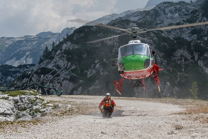 Nevee Outdoor Festival 2017, Sella Nevea - Nevee Outdoor Festival 2017: esercitazione di soccorso alpino con ausilio di elicottero