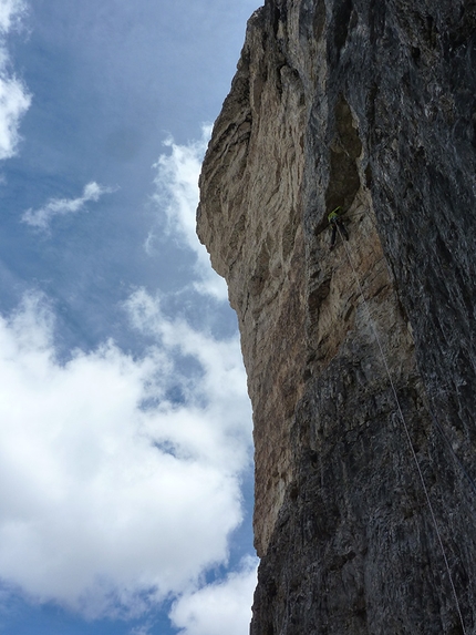  Cima Ovest di Lavaredo, Tre Cime di Lavaredo, Dolomiti - Manuel Baumgartner e Alexander Huber durante l'apertura di Schatten der Großen (VII, 330m) sulla parete nordovest della Cima Ovest, Tre Cime di Lavaredo, Dolomiti