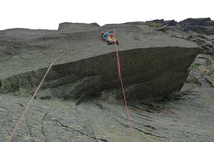 Arrampicata nel Vallone di Sea - Maurizio Oviglia apre L'essenziale