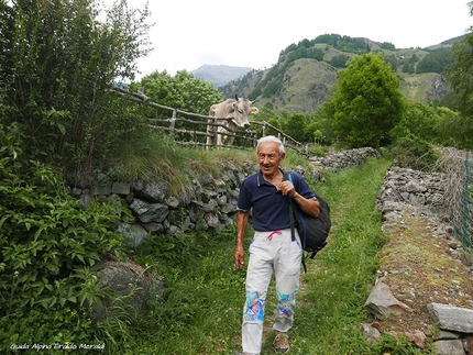 Elio Pasquinoli, Sasso de la Martolera, Mondadizza - Elio Pasquinoli, grande appassionato di montagna è stato anche istruttore ai corsi di formazione per guide alpine e ha girato in lungo e in largo le Alpi con puntate in Svizzera ed in Austria