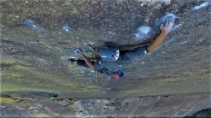 Tsaranoro, Madagascar, Matteo de Zaiacomo, Dimitri Anghileri, Marco Maggioni - Tsaranoro, Madagascar: durante la prima salita di Rivotra Mahery sul Tsaranoro Atsimo in Madagascar 