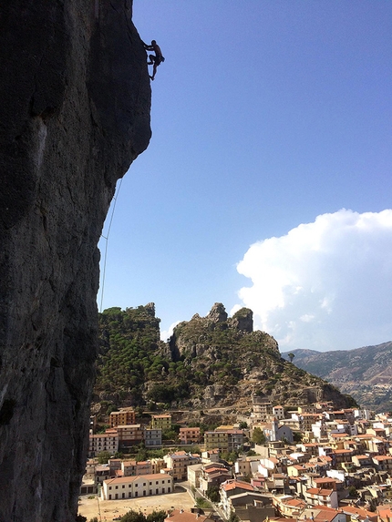 Sardegna news #24: nuovi settori d'arrampicata ad Ulassai