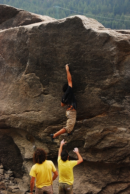 Valle dell'Orco, bouldering - Bouldering in Valle dell'Orco