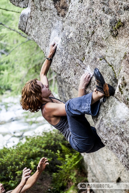 Valle dell'Orco, bouldering - Bouldering in Valle dell'Orco