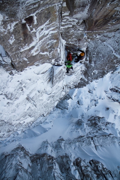 Ines Papert - Ines Papert e Ian Parnell su 'Blood, Sweat and Frozen Tears' VIII, 8, Beinn Eighe, Scozia.