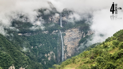 Peru, Iker Pou, Eneko Pou, Manu Ponce, Pedro Galán - The Gocta waterfall in Amazonia (740 m)