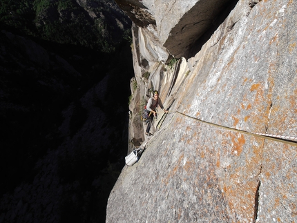 Valle dell'Orco, Per un pugno di sale, Umberto Bado, Paolo Giacobbe - Per un pugno di sale (Valle dell'Orco) - Paolo Giacobbe durante l'apertura del terzo tiro