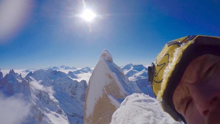 Markus Pucher, Aguja Guillaumet, Patagonia - Markus Pucher durante la prima invernale solitari di Aguja Guillaumet in Patagonia (08/09/2017)