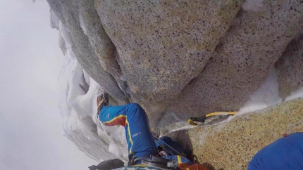 Markus Pucher, Aguja Guillaumet, Patagonia - Markus Pucher during the first solo winter ascent of Aguja Guillaumet in Patagonia (08/09/2017)