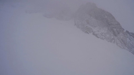 Markus Pucher, Aguja Guillaumet, Patagonia - Markus Pucher during the first solo winter ascent of Aguja Guillaumet in Patagonia (08/09/2017)