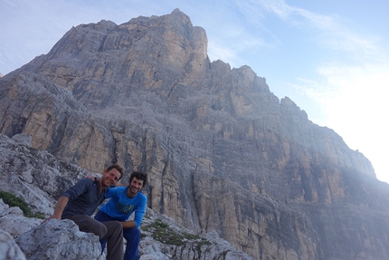 Spes Ultima Dea, Crozzon di Brenta, Dolomiti di Brenta, Alessandro Beber, Gianni Canale  - Spes Ultima Dea, Crozzon di Brenta: Gianni Canale e Alessandro Beber, due che non perdono mai la speranza!