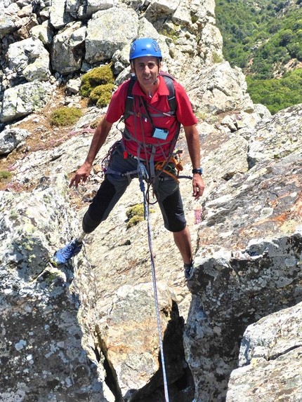 Sardinia, Monte Muru Mannu, Lino Cianciotto, Marco Marrosu - Lino Cianciotto testing his prothesis along the SE Ridge of Monte Muru Mannu, Sardinia