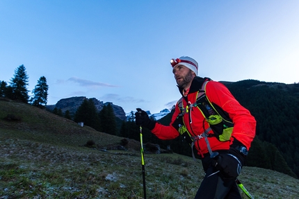 Tor des Géants, Valle d'Aosta - Tor des Géants 2017: atleta sopra Saint Jacques