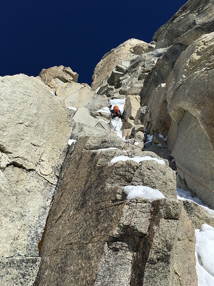 Revelation Mountains, Alaska, Gediminas Simutis, Frieder Wittmann - Revelation Mountains: arrampicata di misto sulla parte bassa della via Alternative facts' sul Mt. Obelisk