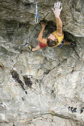 Alberto Gnerro, Gressoney, SS 26 - Alberto Gnerro making the first ascent of SS26 at Gressoney in Valle d'Aosta (08/2006)