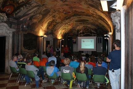 Scuola Graffer di Trento dedica il corso di arrampicata a Roberto Bassi