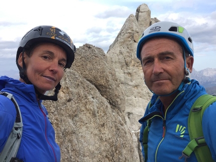 Maurizio Giordani, Dolomiti - Nancy Paoletto e Maurizio Giordani in vetta a Verso il Pescione, Marmolada