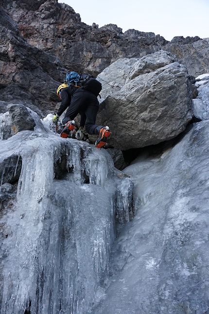 Gnadenlos, Ortler, Daniel Ladurner, Johannes Lemayer, Herbert Plattner - During the first ascent of 'Gnadenlos', Ortler NW Face (Daniel Ladurner, Johannes Lemayer, Herbert Plattner)