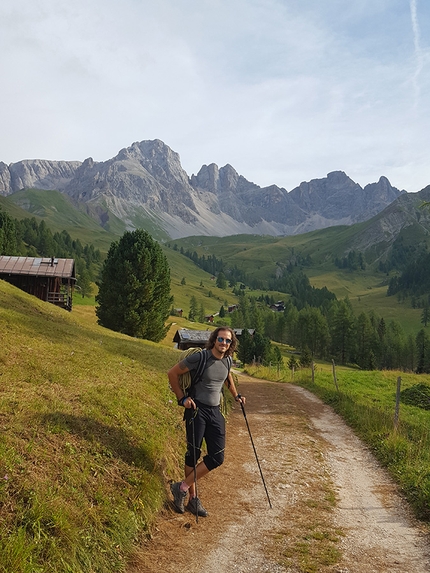 Spallone del Monte La Banca, Dolomiti, Marco Bozzetta, Roberto Ausermiller - Durante la prima salita di Flora Alpina, Spallone del Monte La Banca (2680m), Dolomiti (Roberto Ausermiller, Marco Bozzetta 08/2017)