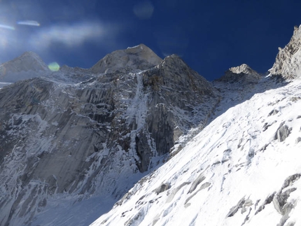 Shivling, Shiva’s Ice, Simon Gietl, Vittorio Messini - Shivling Shiva’s Ice: the icefall to the left of the North Pillar climbed by Christoph Hainz and Hans Kammerlander in 1993