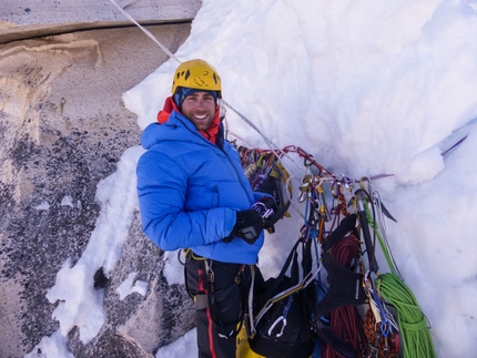 Shivling, Shiva’s Ice, Simon Gietl, Vittorio Messini - Shivling Shiva’s Ice: Vittorio Messini at Camo 3 at 6000m