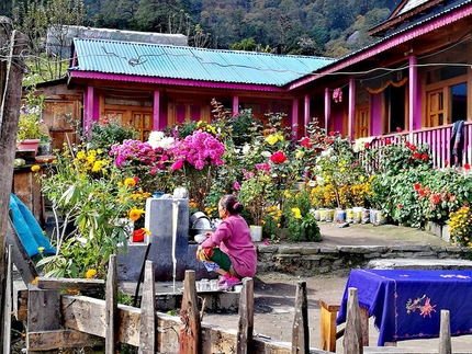 Gyanjikhang, Nepal, Luca Montanari, Giorgio Sartori, Mingma Temba Sherpa, Nima Sherpa - Il trekking verso Gyanjikhang in Nepal