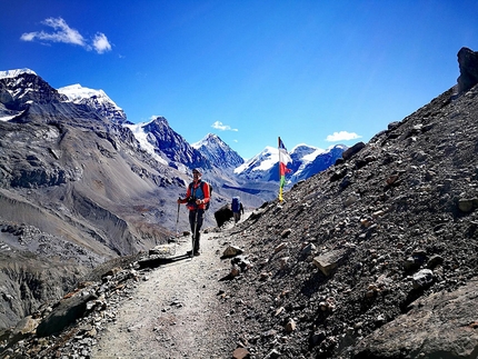 Gyanjikhang, Nepal, Luca Montanari, Giorgio Sartori, Mingma Temba Sherpa, Nima Sherpa - Il trekking verso Gyanjikhang in Nepal