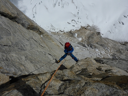 Larkya Main, Himalaya, Giorgi Tepnadze, Bakar Gelashvili, Archil Badriashvili - Larkya Main, Himalaya: l'ultimo giorno in parete, a circa 6300 m