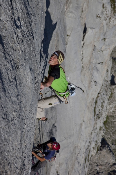 Hansjörg & Vitus Auer - Hansjörg & Vitus Auer durante la libera di Vogelfrei 8b/8b+, Schüsselkarspitze, Austria