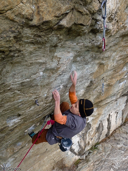 Tito Traversa - Tito Traversa su Faith 8a, Donnas, Valle d'Aosta