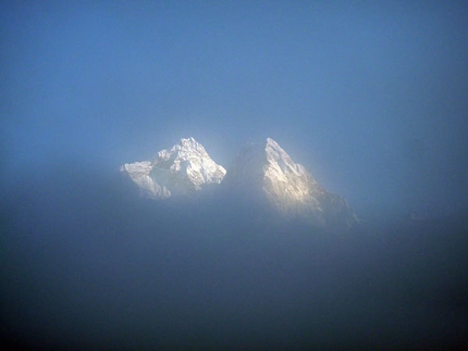 Tsuro Ri - Ama Dablam, storia di un tentativo