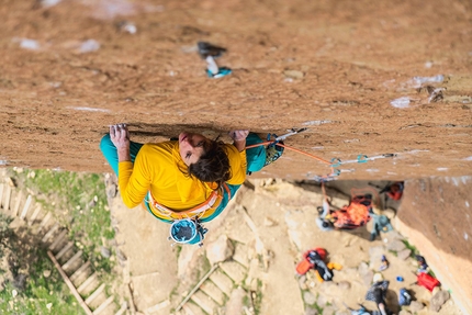 Climbing video: Nina Caprez on To Bolt Or Not To Be at Smith Rock
