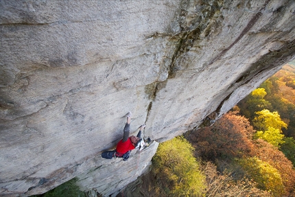 James Pearson Power Ranger, Sunset Rocks, Chattanooga, USA - James Pearson climbing his Power Ranger at Sunset Rocks, Chattanooga, USA