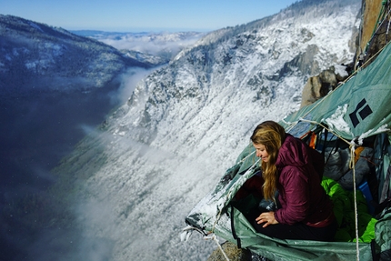 Hazel Findlay Salathé Wall El Capitan Yosemite - Hazel Findlay during her free ascent of The Salathé Wall, El Capitan, Yosemite