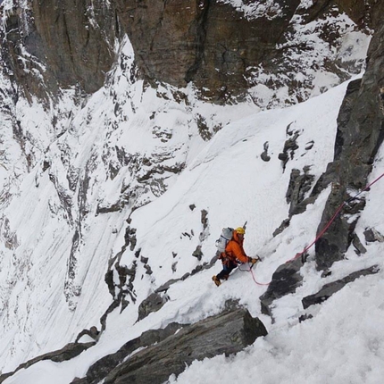 Rungofarka Himalaya, Tino Villanueva, Alan Rousseau - Durante la prima salita di Rungofarka 6495 m in Himalaya (Alan Rousseau, Tino Villanueva)