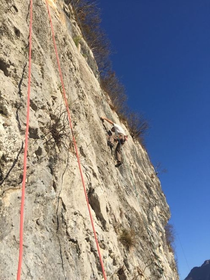 Bordano falesia in Friuli - In arrampicata nella falesia di Bordano, Friuli