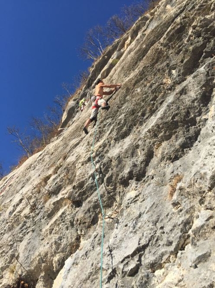 Bordano falesia in Friuli - In arrampicata nella falesia di Bordano, Friuli