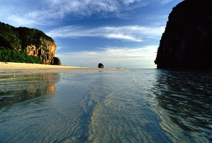 Tailandia arrampicare - Arrampicare a Phra-Nang e Pee Pee Island in Tailandia: Princess beach