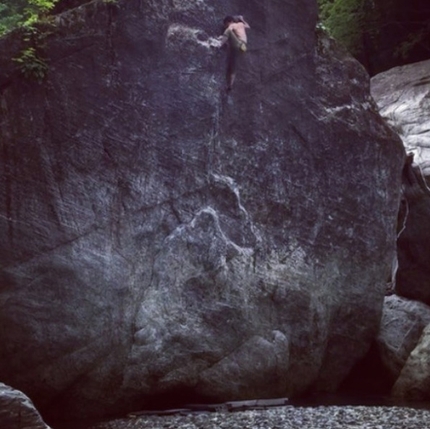 Keita Kurakami - Keita Kurakami making the first ascent, ground-up, of the highball boulder problem Neutralism