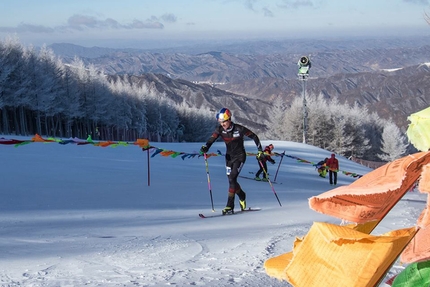 Coppa del Mondo di Scialpinismo 2018 - Durante la prima tappa della Coppa del Mondo di Scialpinismo 2018 a Wanlong in Cina: Vertical Race