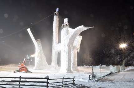 A Corvara - Rabenstein apre la torre di ghiaccio