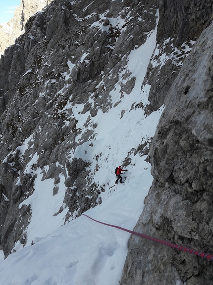 Grigna settentrionale Via Valentina - Benigno Balatti durante la prima salita di Via Valentina, Grigna settentrionale, aperta insieme a Cristian Candiotto il 05/12/2017