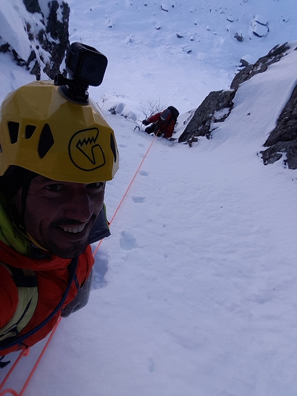 Holly, Valle di Trona, Cristian Candiotto, Benigno Balatti - Making the first ascent of Via Holly, Cima di Stanislao, Valle di Trona (Benigno Balatti, Cristian Candiotto, 19/12/2017)