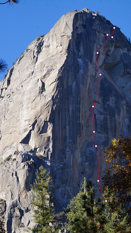 Astroman, Yosemite Valley - Il tracciato di Astroman, Yosemite Valley, USA