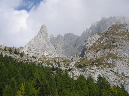 Alpi Carniche, arrampicate classiche e moderne - Alpi Carniche: Pic Cjadenis, Rifugio Calvi