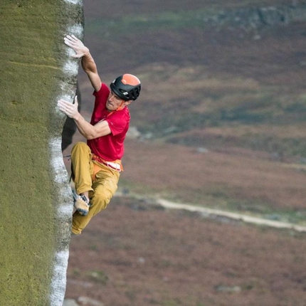 Milano Climbing Expo - Jorg Verhoeven in arrampicata nel Peak District in Inghilterra