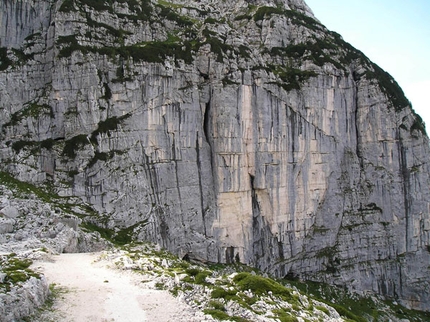 Arrampicate sportive nelle Montagne Friulane - Bila Pec Parete Est.