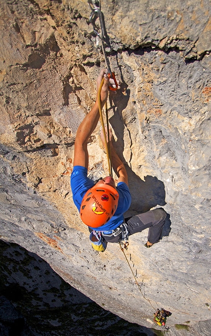 Cima Cee, Dolomiti del Brenta - Luca Giupponi sul 5° tiro di Silverado