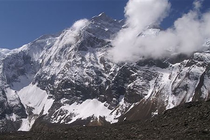 Annapurna: rinuncia di Meroi, Benet e Vuerich scampati al crollo di un grande seracco